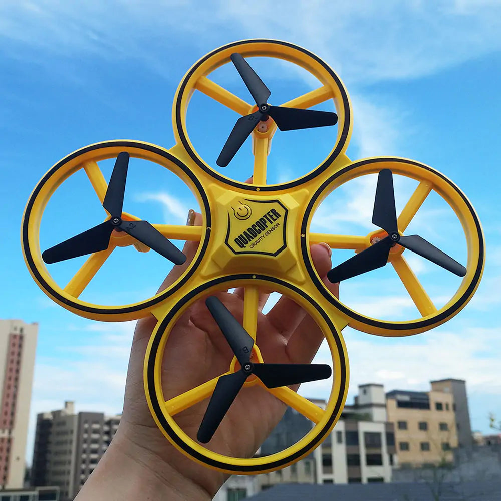 Quadcopter Flying Drone  GTA Wanted Light   